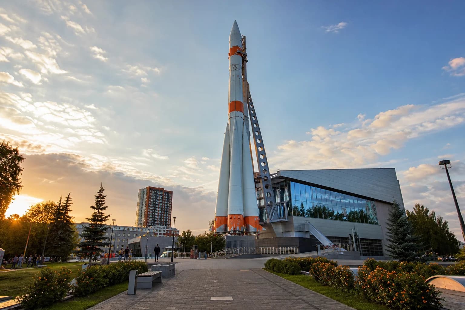 Музеи Самары — от бункера Сталина до космической ракеты
