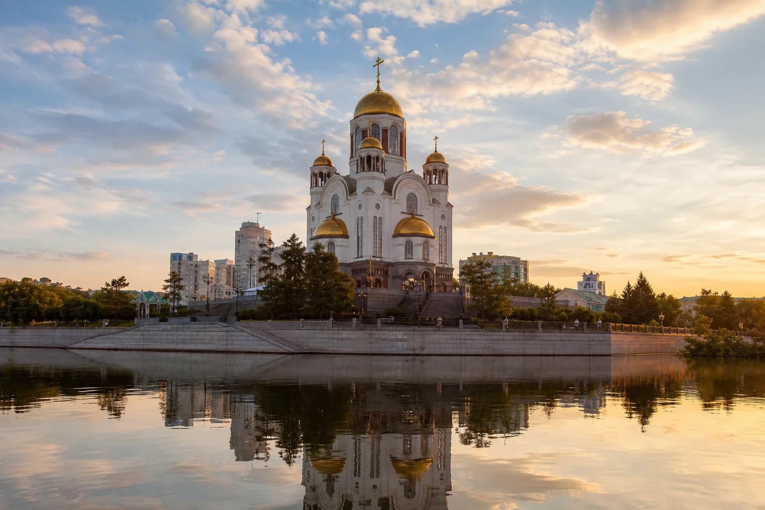 Кратко про достопримечательности страны